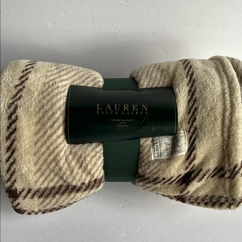 Ralph Lauren Throw Fleece Blanket Cream and Brown Plaid NWT